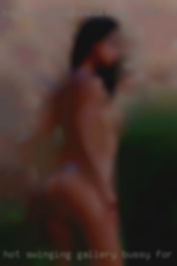 Hot swinging gallery bussy for mom nice pict.